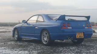 Illustration for article titled Land Of The Rising Sun Tuesday - Nissan Skyline GT-R R33 V-Spec LM Limited